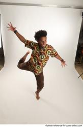 Garson DANCING POSE KRUMP